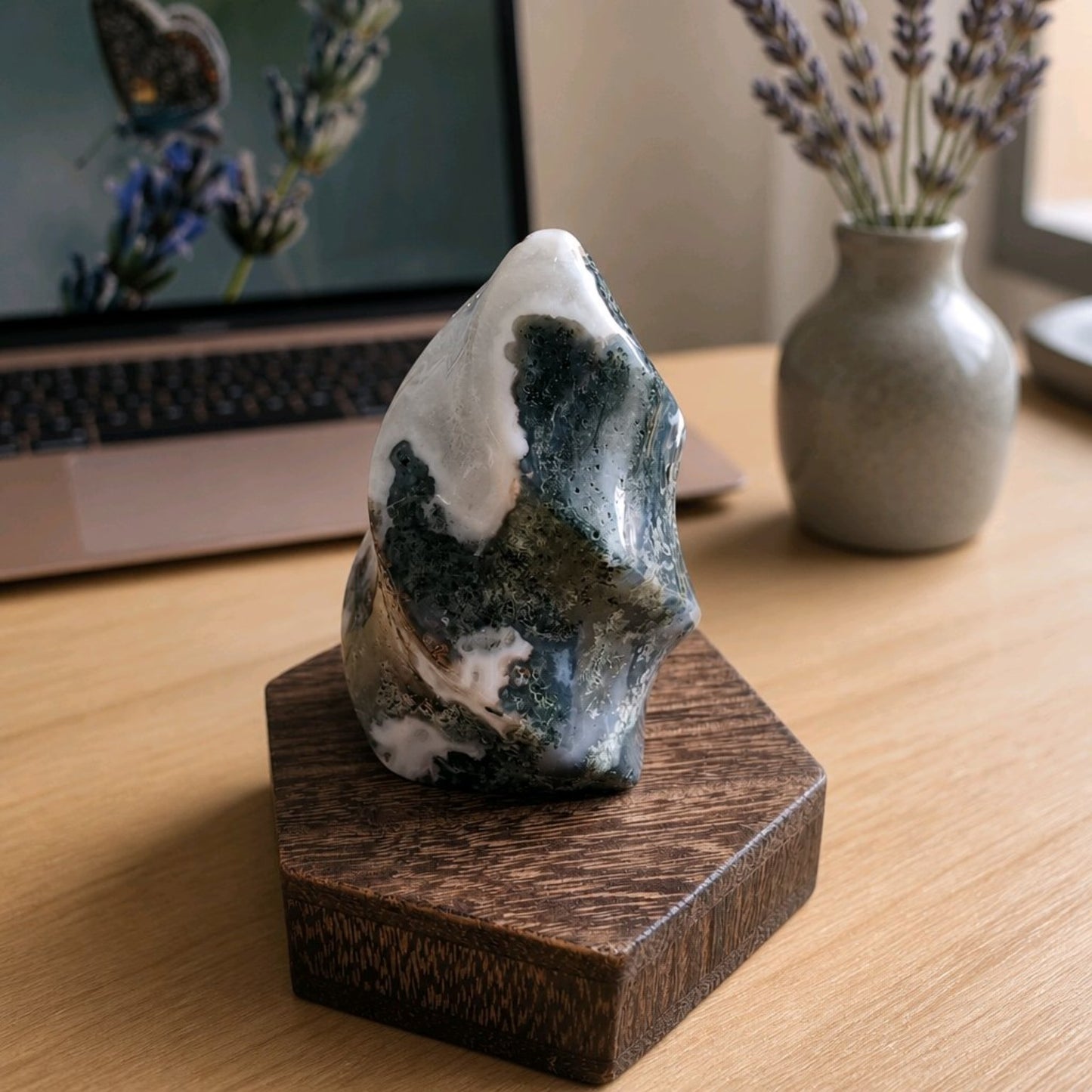 Moss Agate Flames