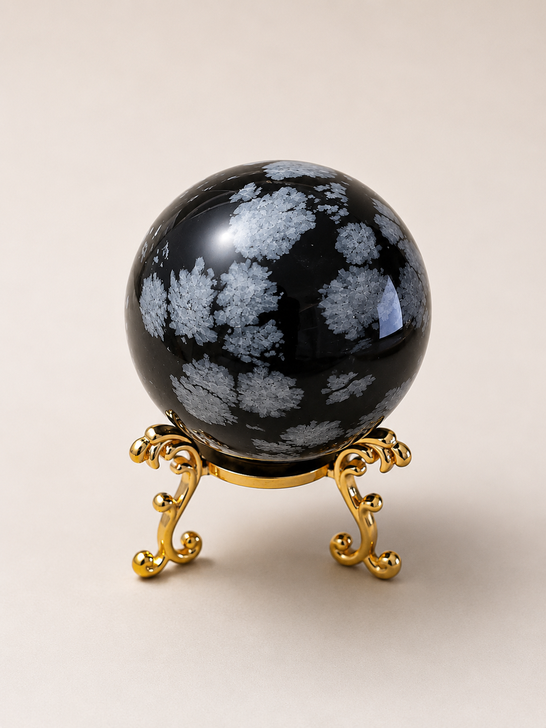 Natural Crystal Spheres