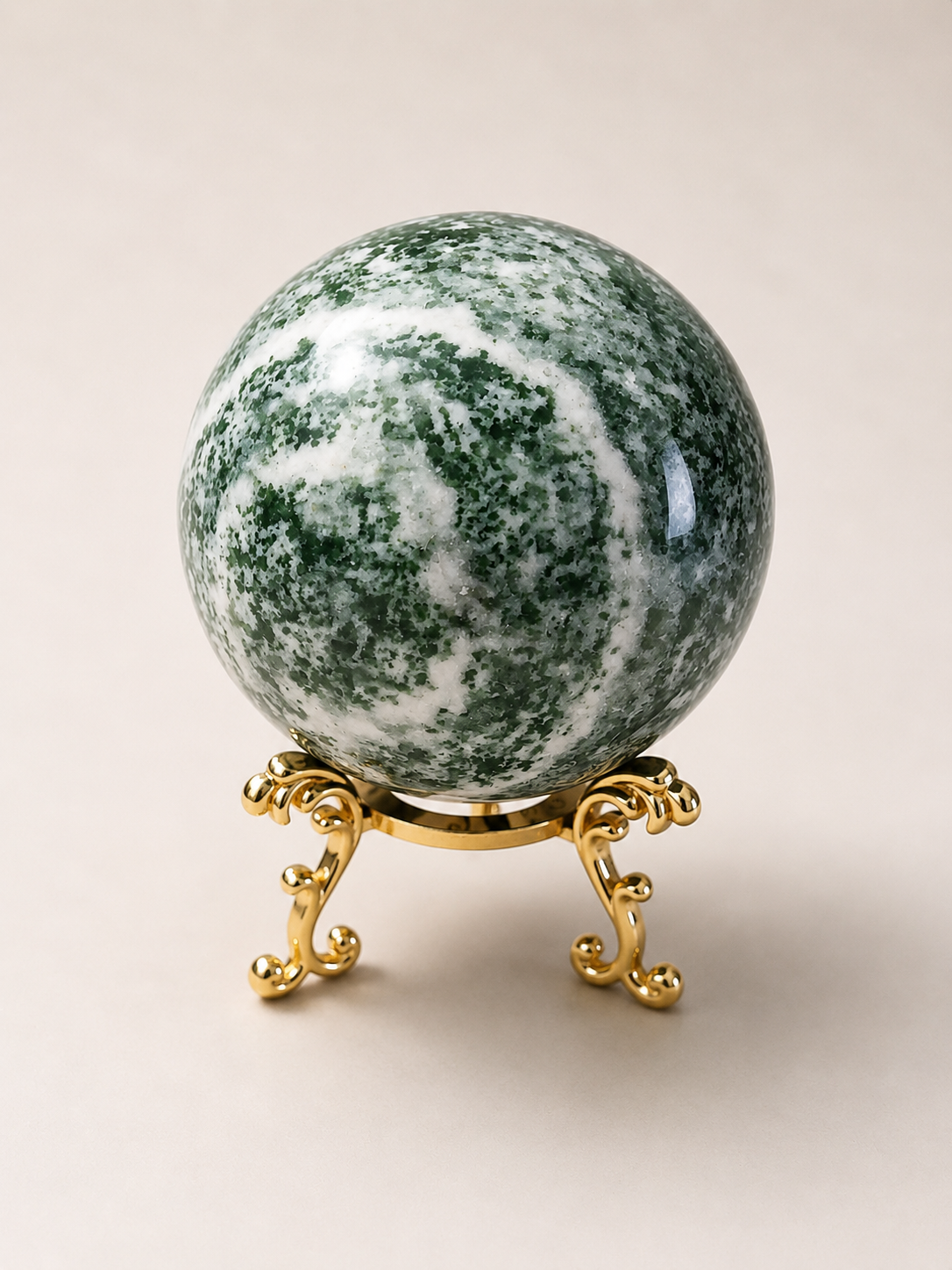 Natural Crystal Spheres