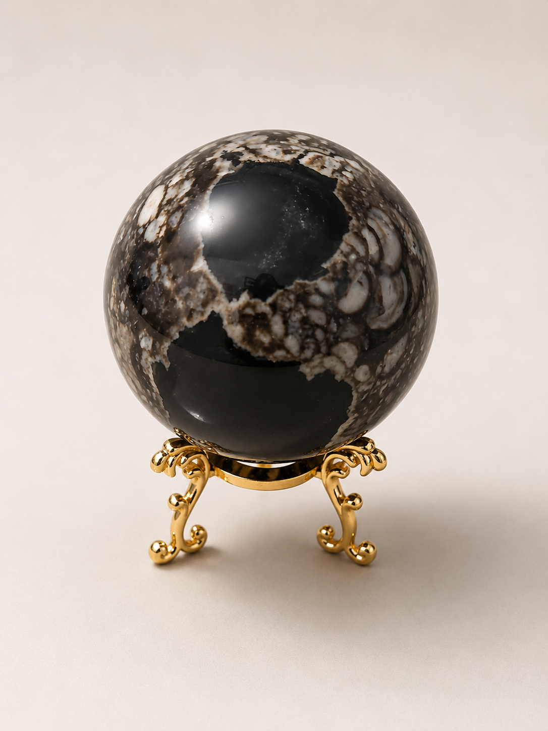 Natural Crystal Spheres